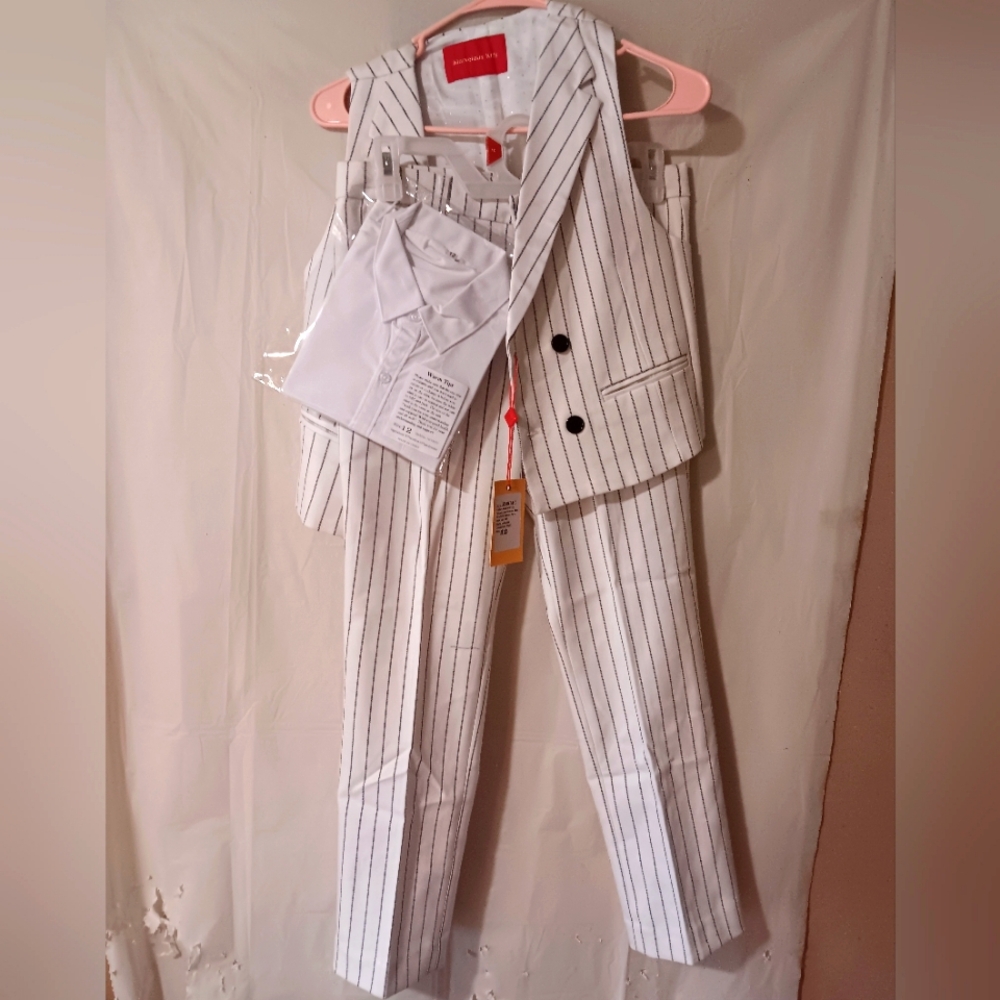 Boys White Striped Suit Set